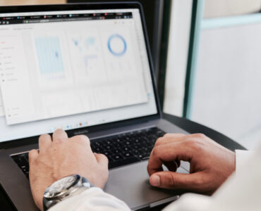 El municipio de San Nicolás presentó un curso gratuito de Data & Analytics