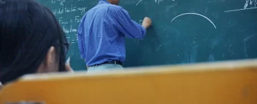 Lanzaron una campaña para escuchar a los docentes de América Latina