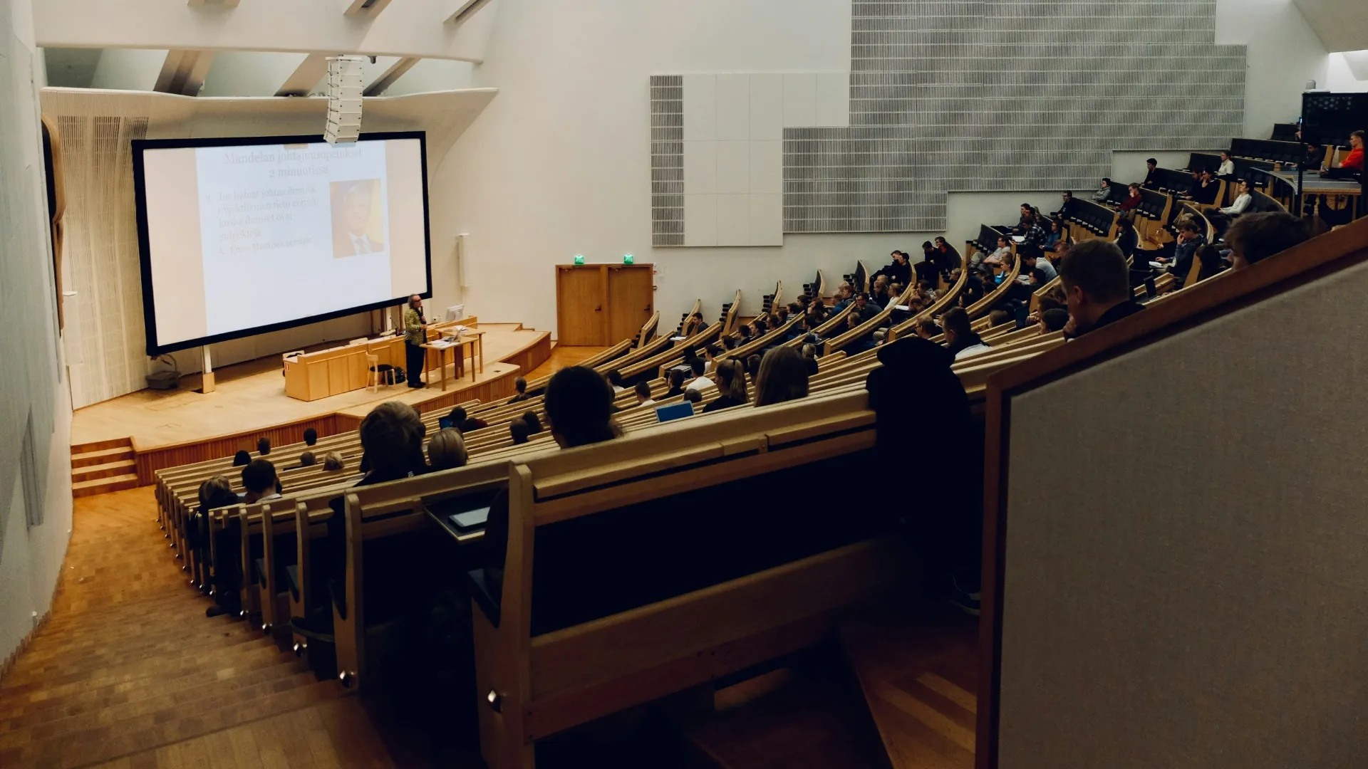 Más de mil estudiantes de Córdoba participaron de la Semana TIC 2024